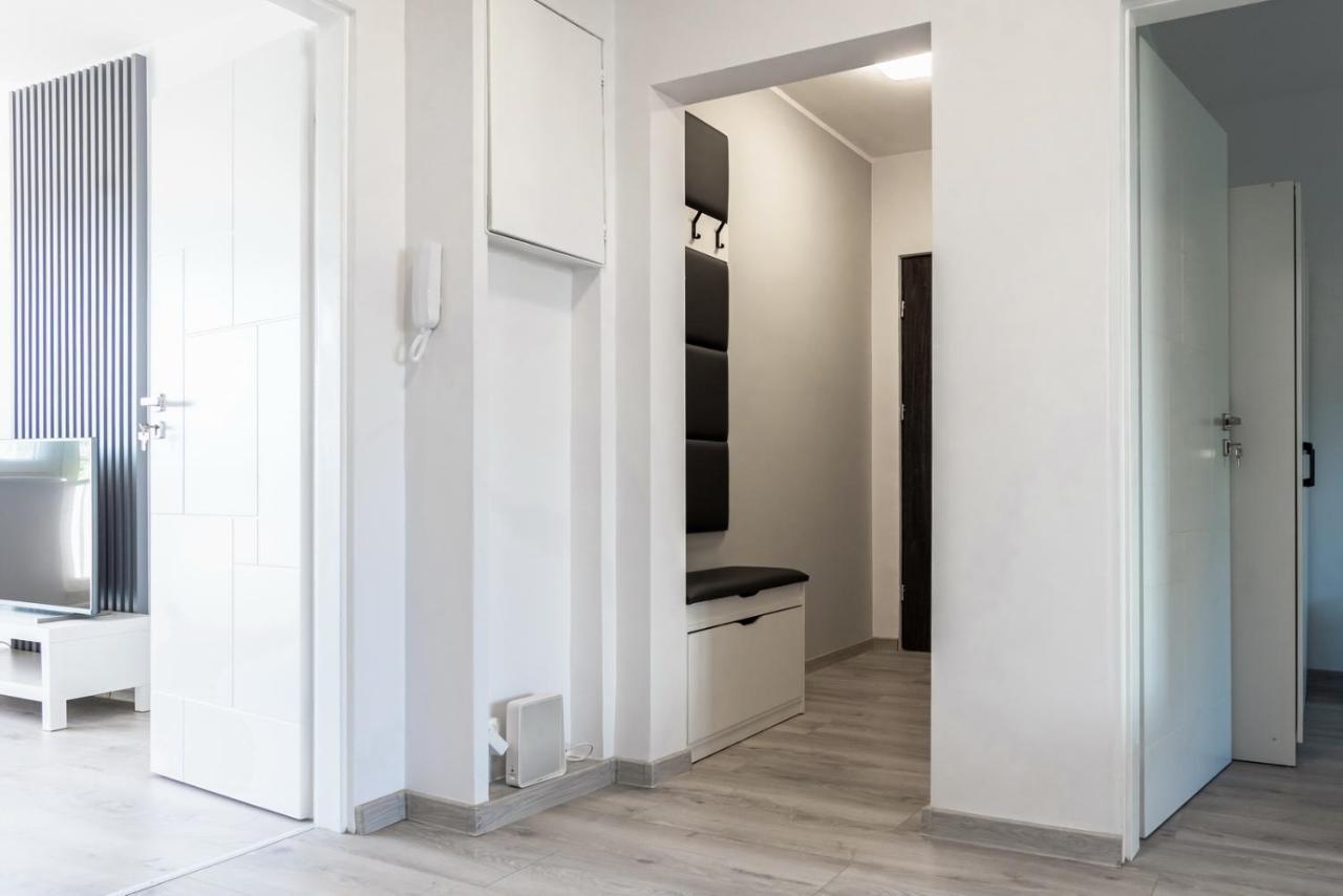 Quadratum Apartment By Noclegi Renters Gdańsk Extérieur photo